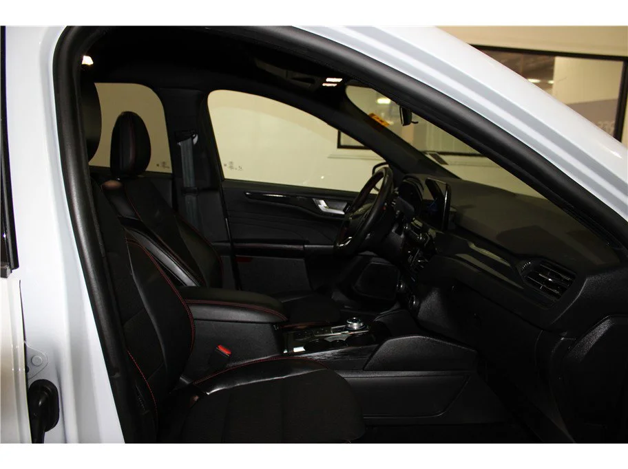 Used 2025 White Ford ST-Line Select image 25