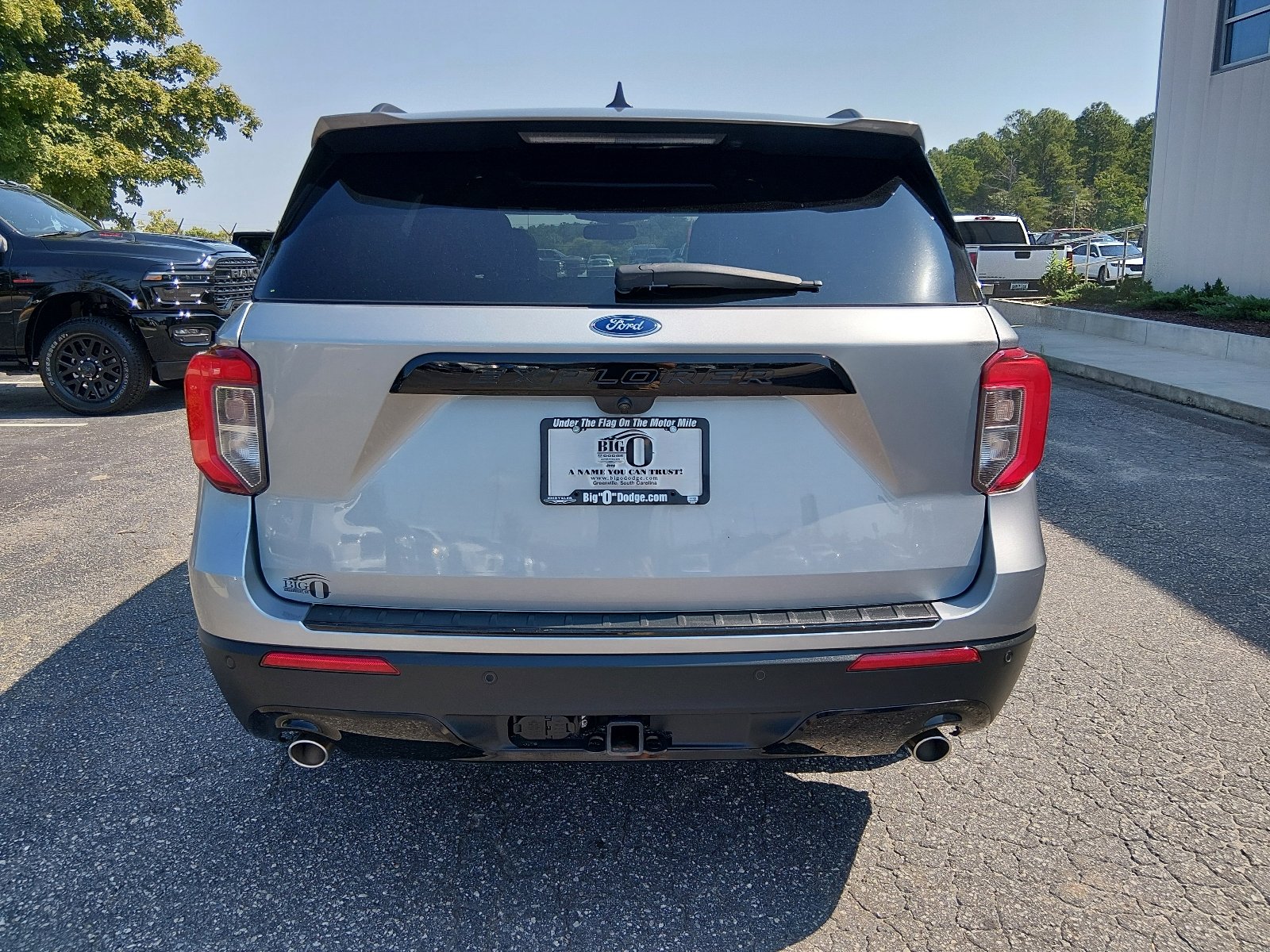 Used 2023 Iconic Silver Ford ST-Line image 4
