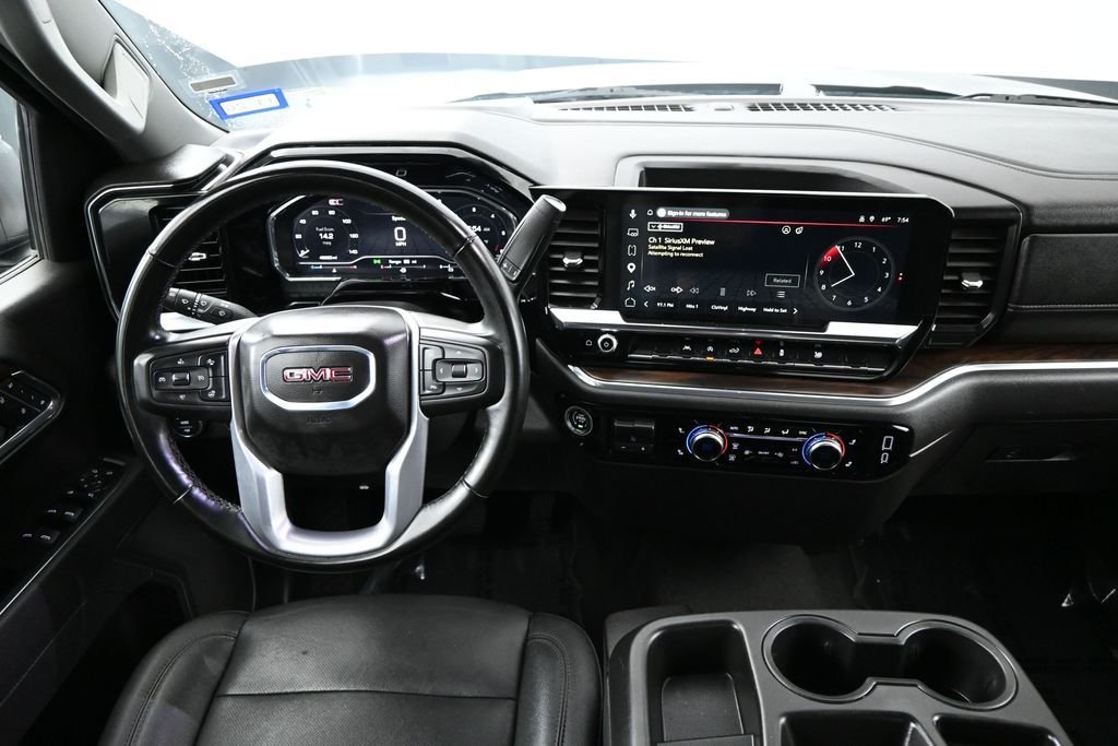 Used 2025 Silver GMC SLT image 12