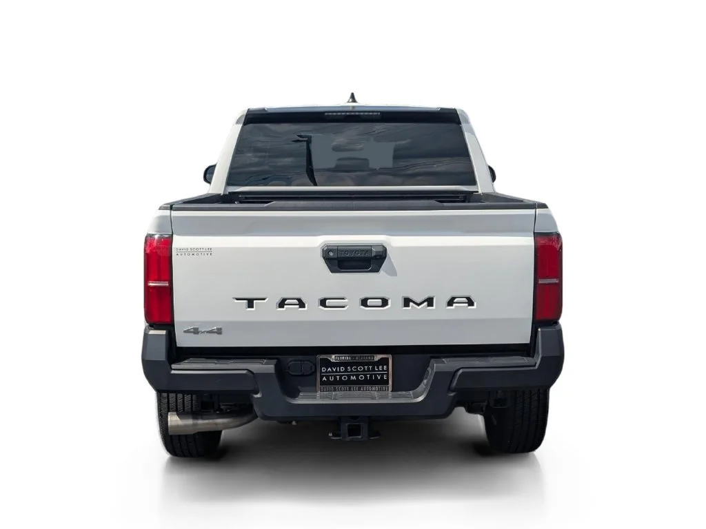 Used 2024 Ice Cap Toyota SR image 8