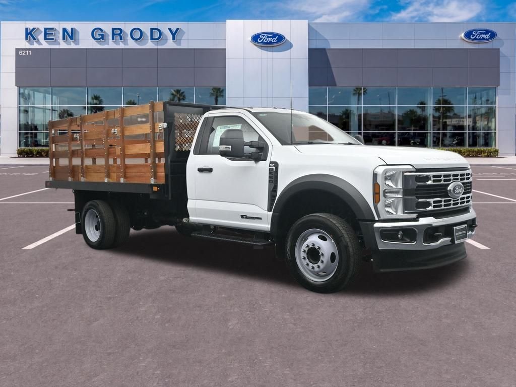 2025 Ford F-550 XLT Regular Cab 169-In DRW's photo