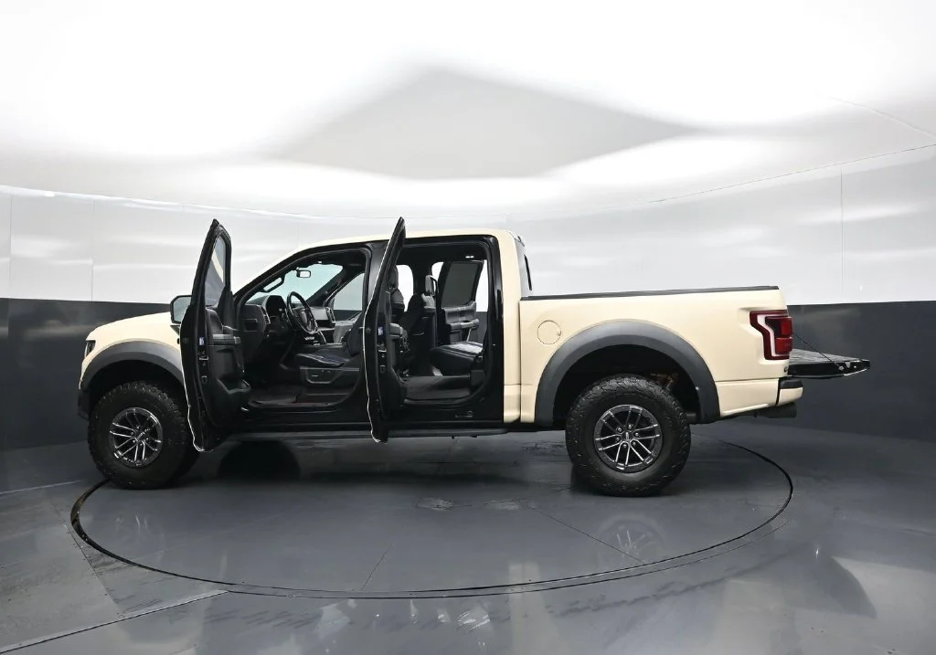 Used 2019 Black Ford Raptor image 33