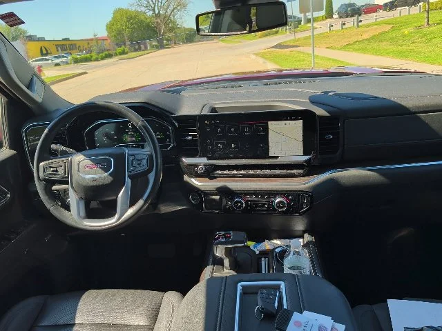 Used 2022 Red GMC SLT image 12
