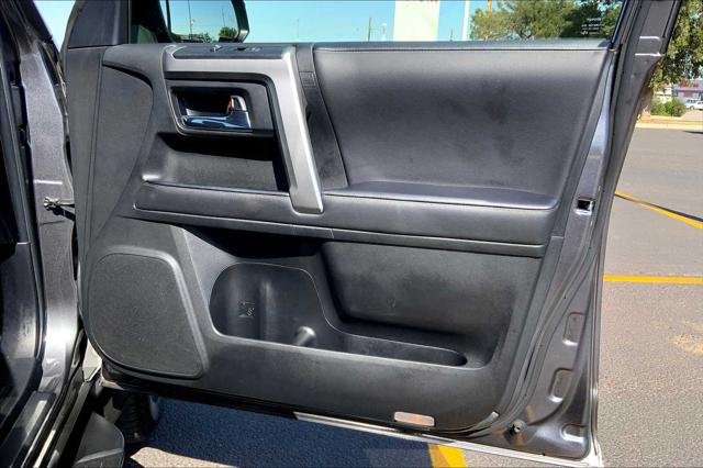 Certified Used 2023 MAGNETIC GRAY MET. Toyota  image 23