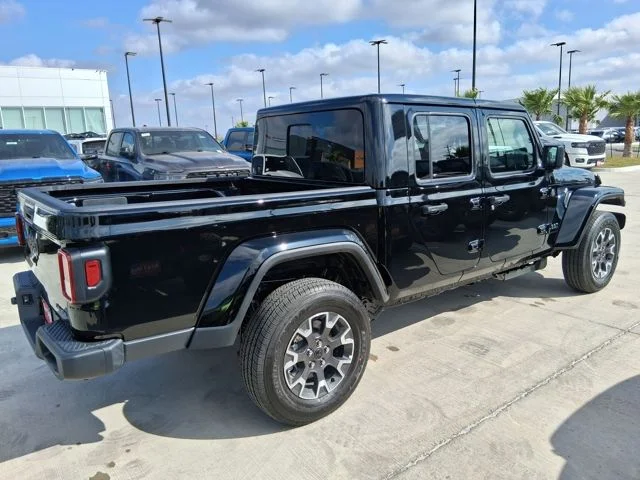 New 2026 Black Clear-Coat Exterior Paint Jeep Sahara image 7