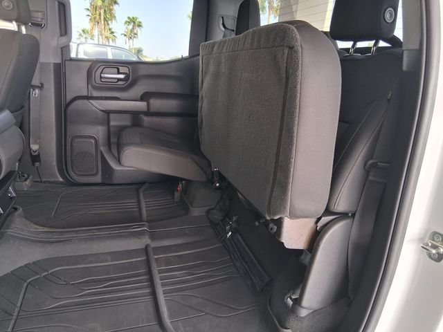 Used 2023 White Chevrolet Custom image 21