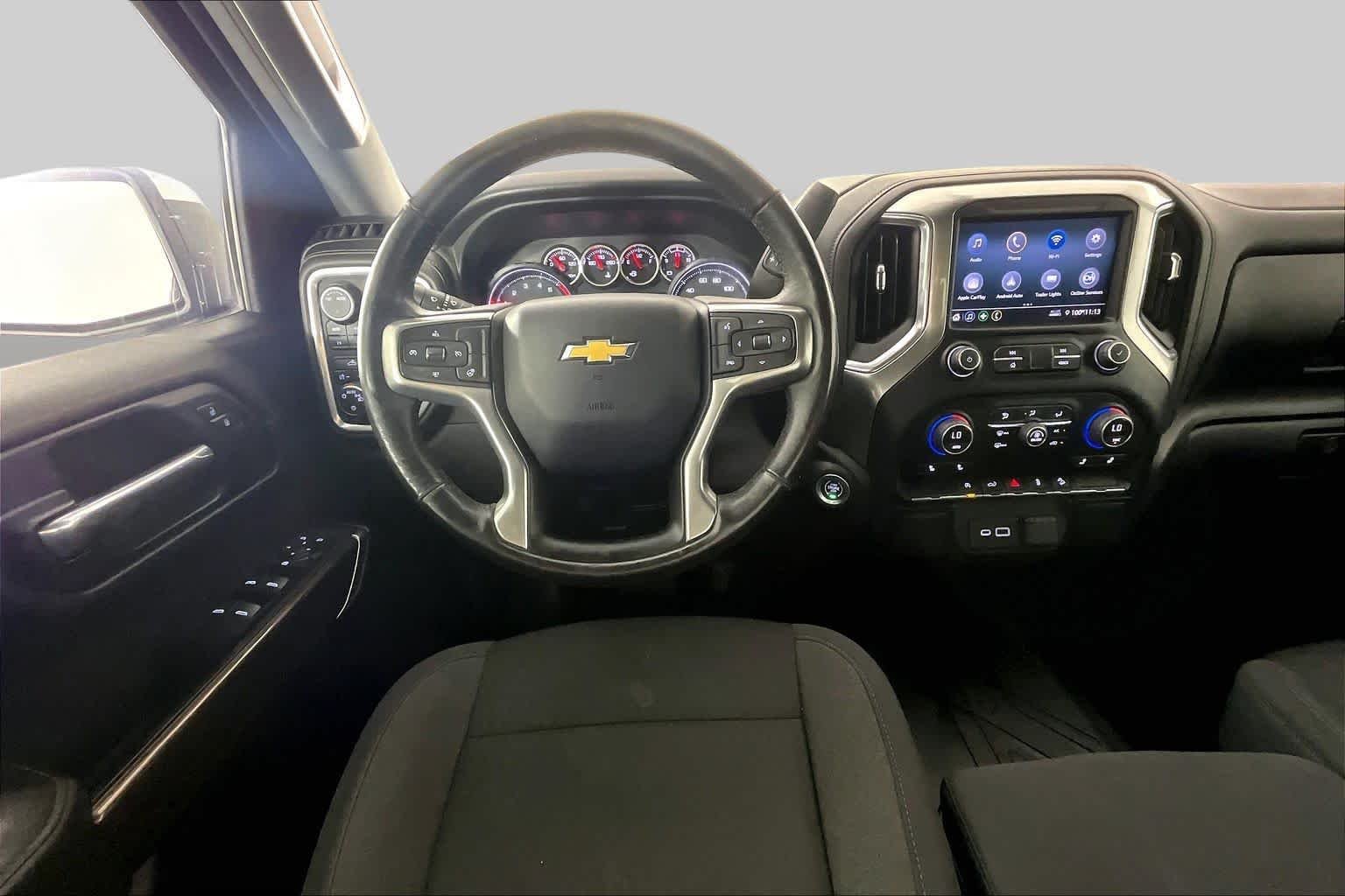 Used 2022 Silver Ice Metallic Chevrolet LT image 6