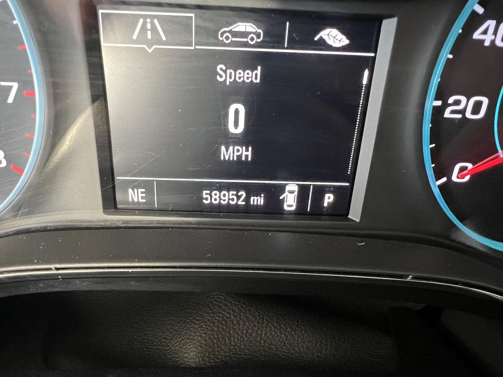 Used 2016 Silver Ice Metallic Chevrolet LT image 11