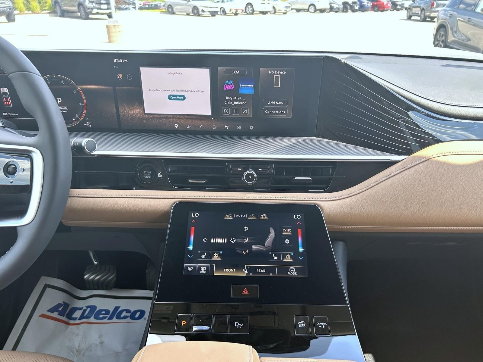New 2027 RADIANT WHITE INFINITI Luxe 4WD image 13