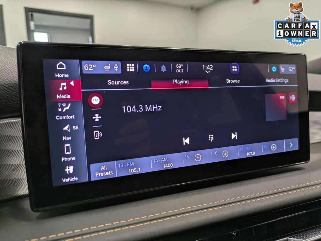 Used 2026  Alfa Romeo  image 12