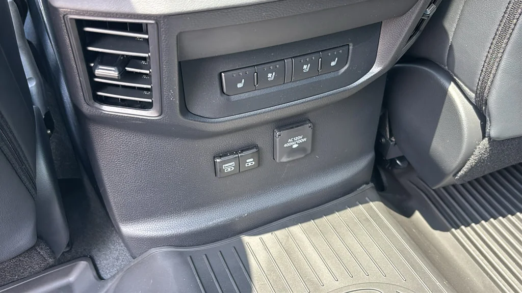 New 2026  Toyota Platinum image 10