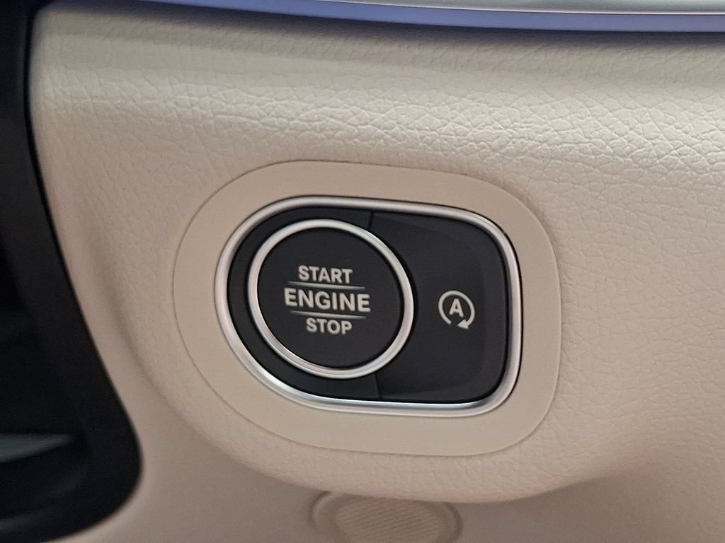 New 2026 Selenite Grey Metallic Mercedes-Benz GLE 350 image 40