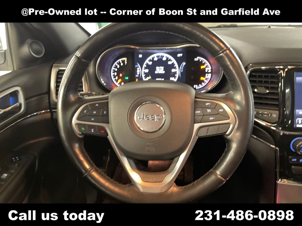 Used 2021 Blue Jeep Limited image 20