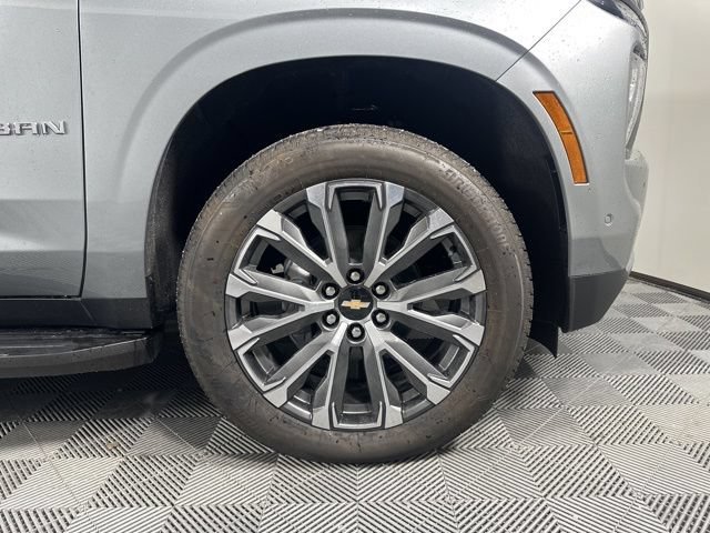 2026 Chevrolet Suburban High Country - Photo 7