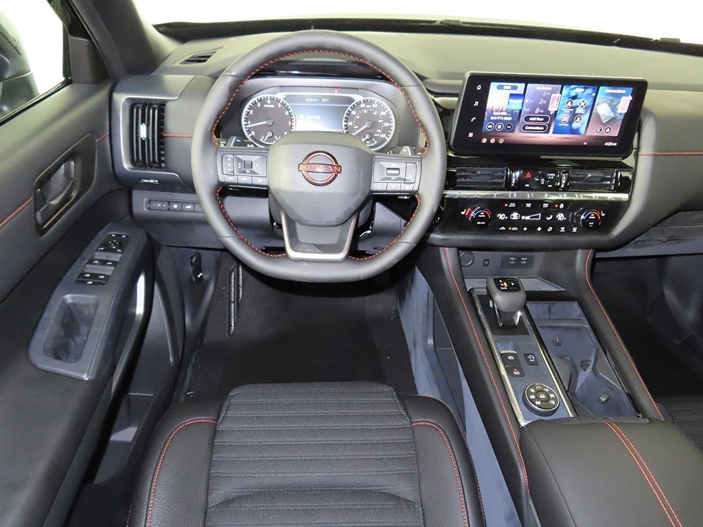 New 2026 Boulder Gray Pearl / Super Black Two-tone Nissan Rock Creek® image 13