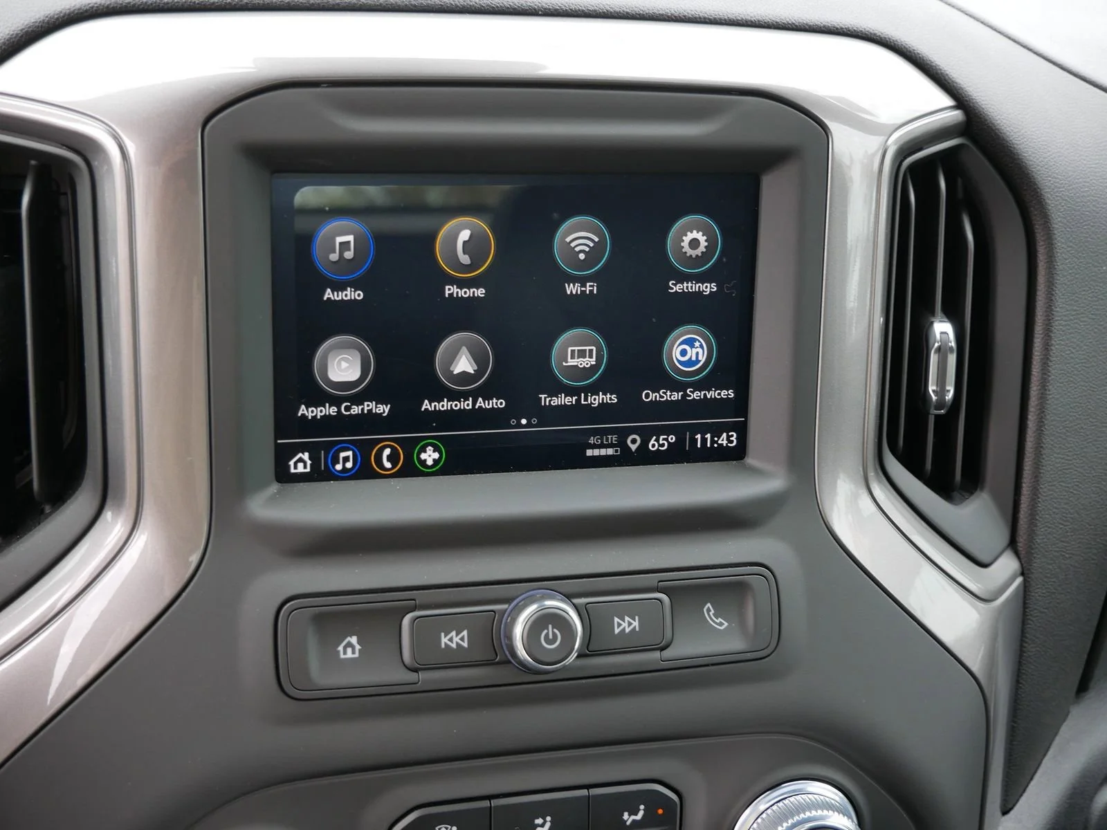 2025 GMC Sierra 3500HD Pro - Photo 16