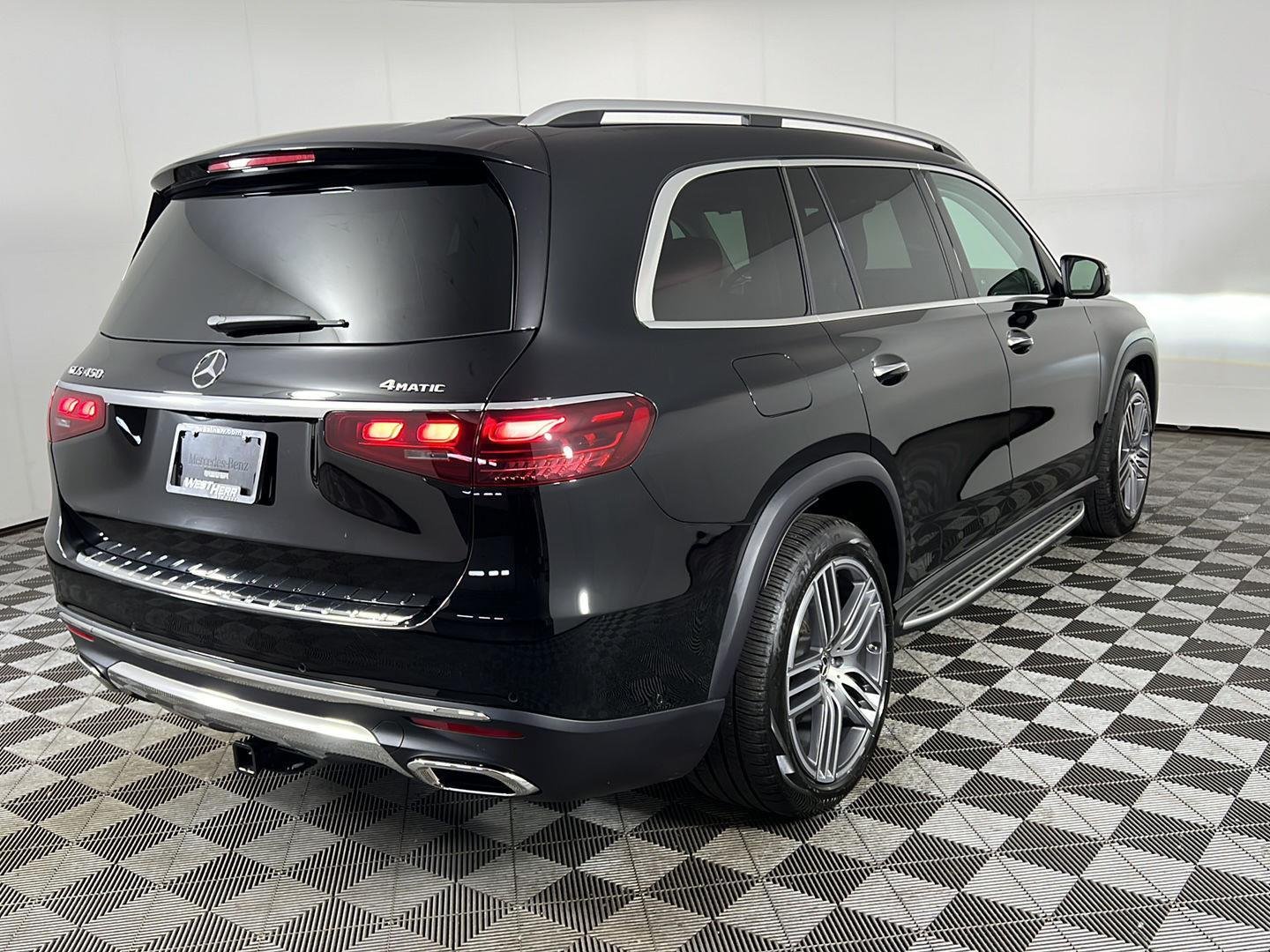 Certified Used 2026 Black Mercedes-Benz GLS 450 image 29
