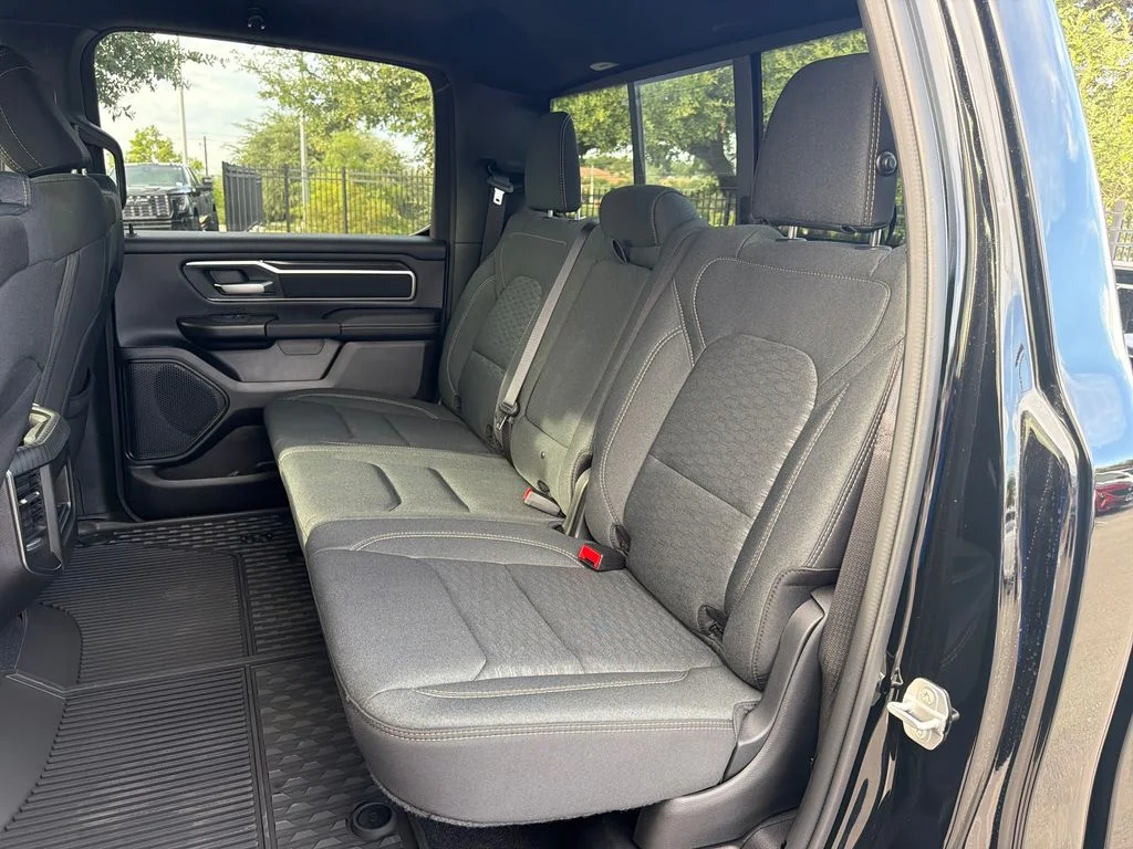 2025 RAM 1500 Big Horn/Lone Star - Photo 34