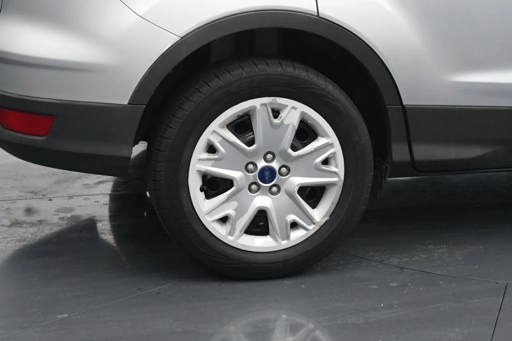 Used 2016 Silver Ford S image 10
