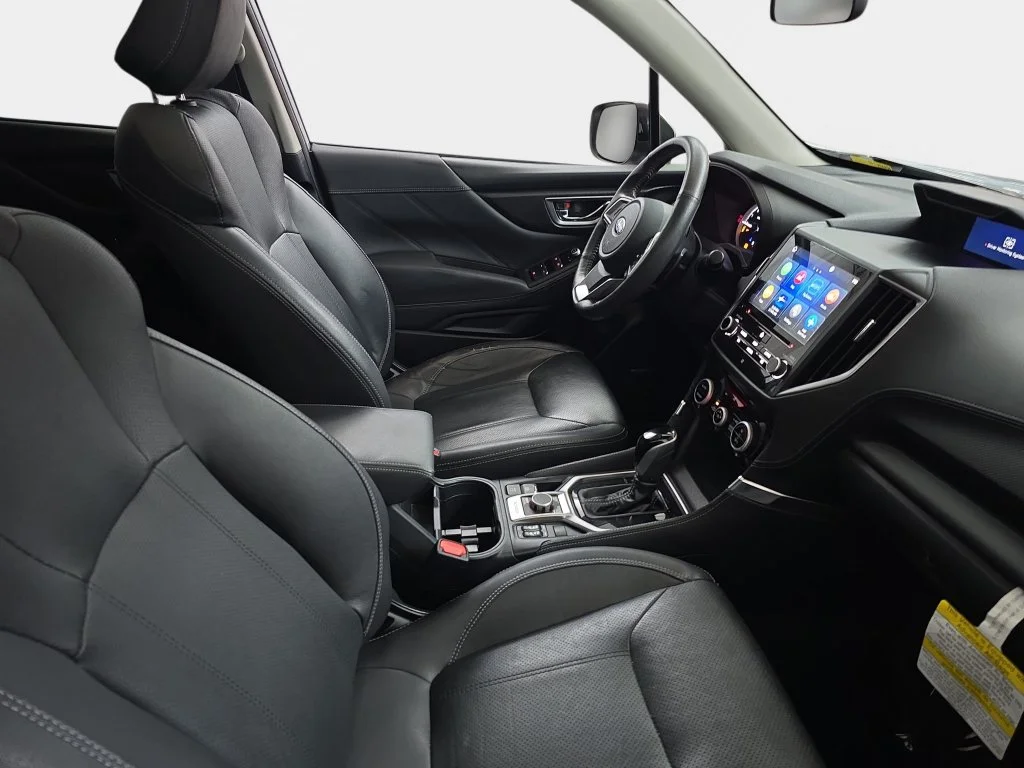 Used 2019 Silver Subaru Touring image 10