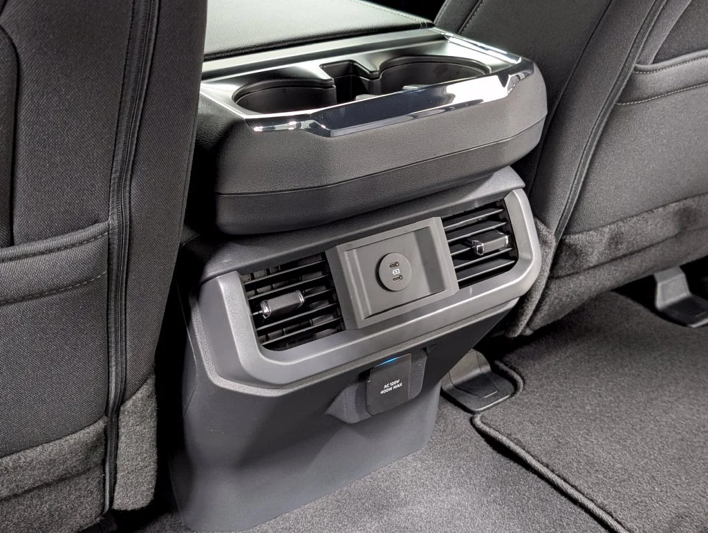 New 2026 Oxford White Ford XLT image 19