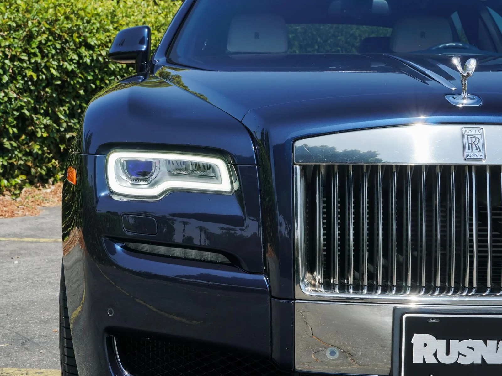 Certified Used 2016 Midnight Sapphire Rolls-Royce  image 5