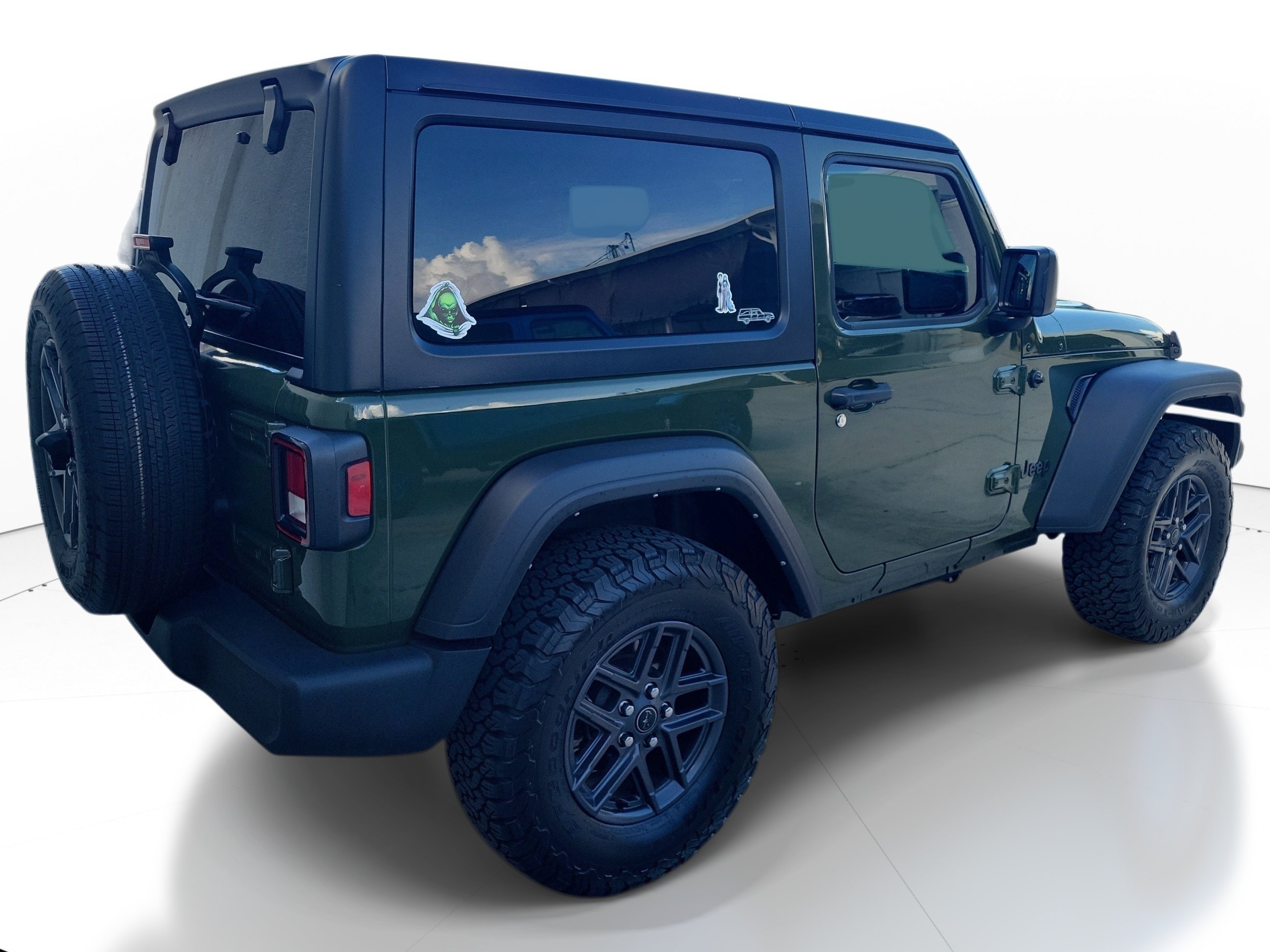 Used 2021 Sarge Green Clearcoat Jeep Sport S image 10