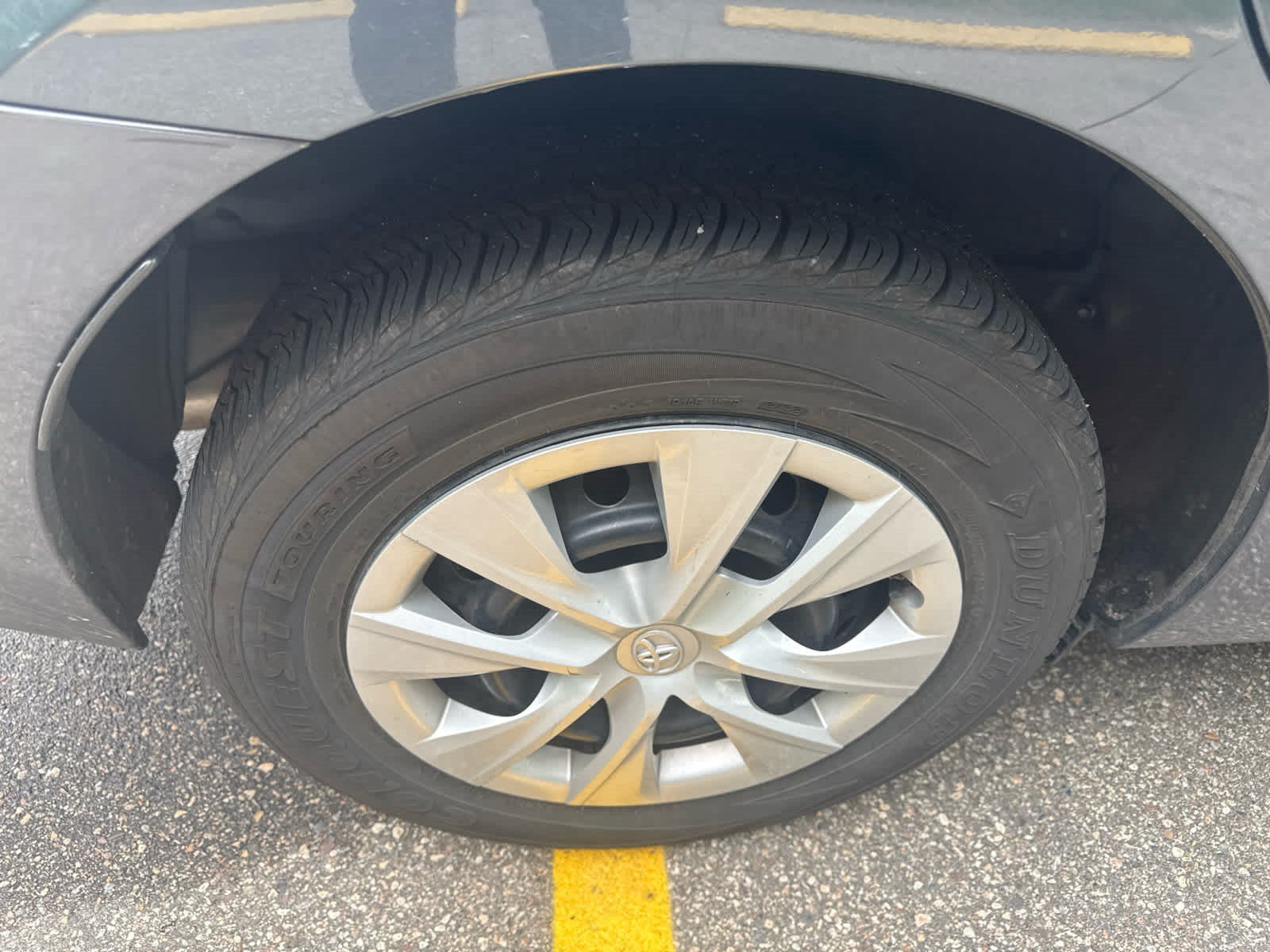 Certified Used 2016 Slate Metallic Toyota L image 7