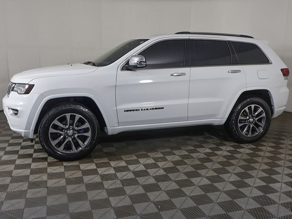 Used 2017 White Jeep Overland image 21