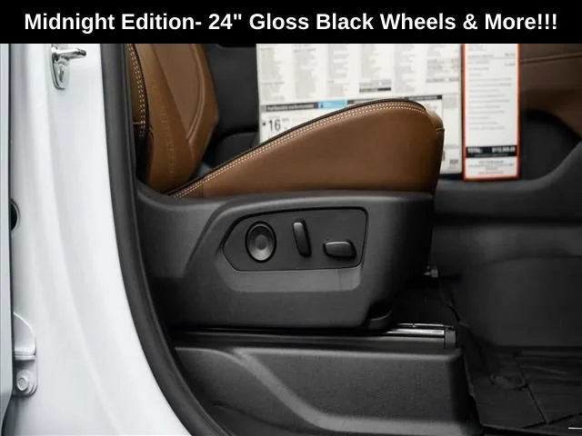 2026 Chevrolet Suburban High Country - Photo 21