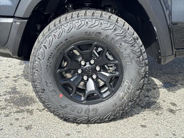 New 2026 Forged Blue Metallic Exterior Paint RAM RHO image 2