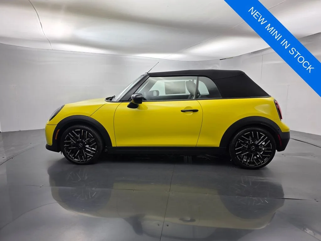 New 2026 Yellow MINI Signature Plus image 8