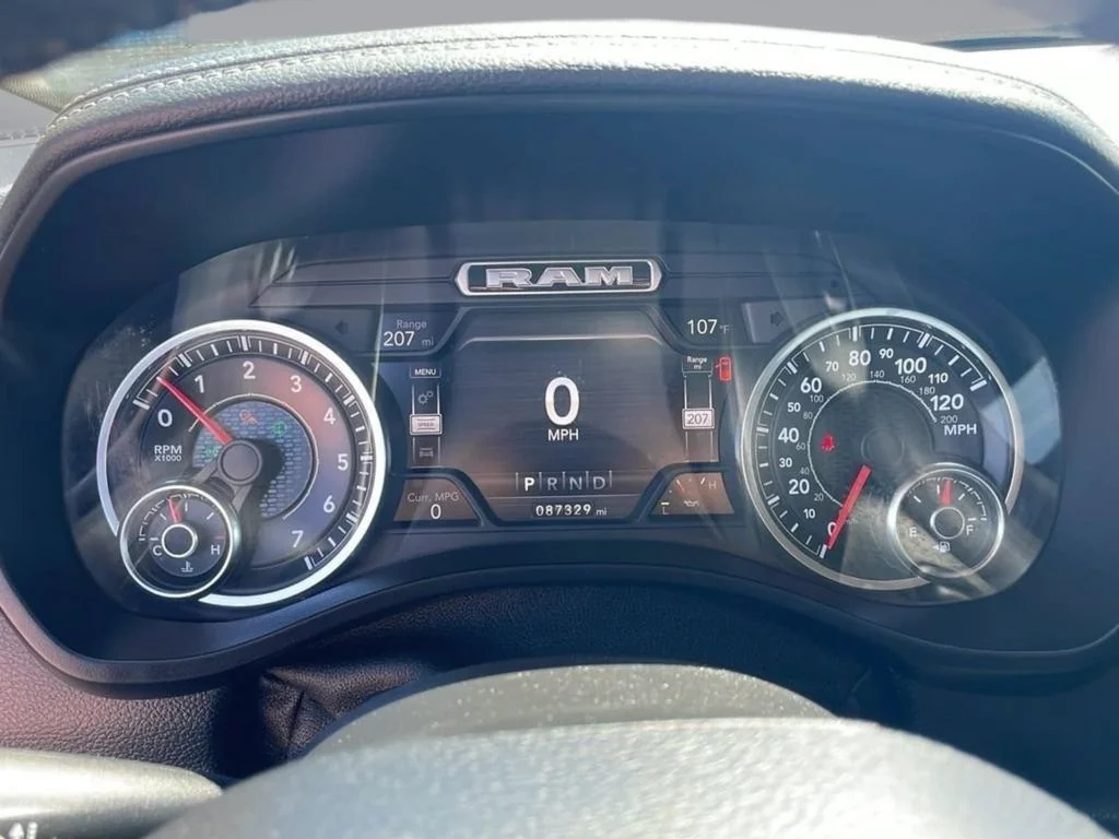 2020 RAM Ram 1500 Pickup Laramie - Photo 18