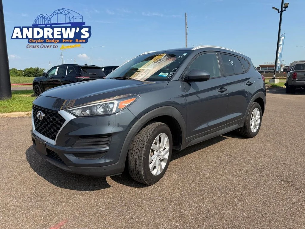 Used 2021 Blue Hyundai Value image 1
