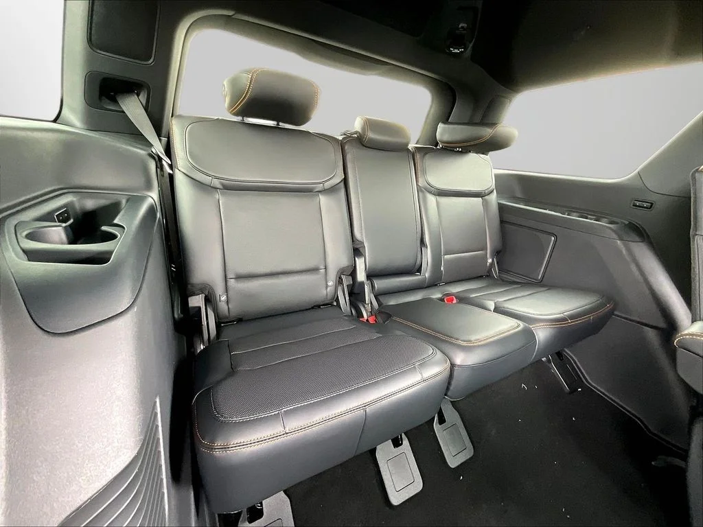 New 2027 Nocturnal Blue Metallic Ford Tremor® image 29