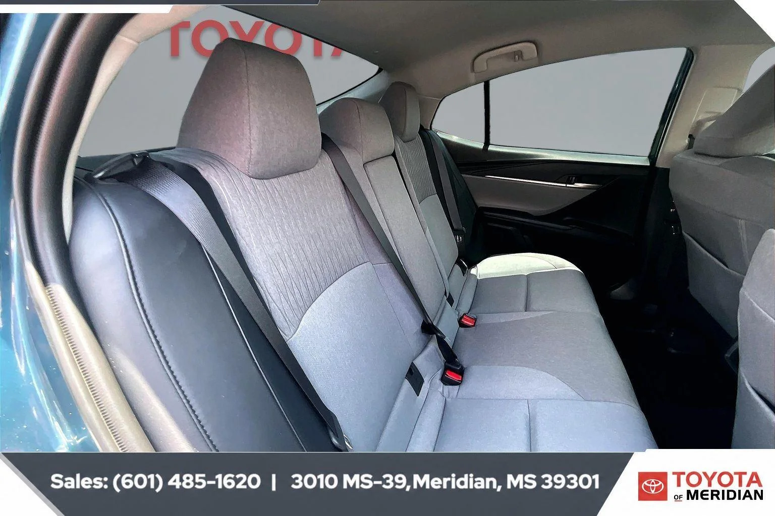 Used 2025 Ocean Gem Toyota LE image 20