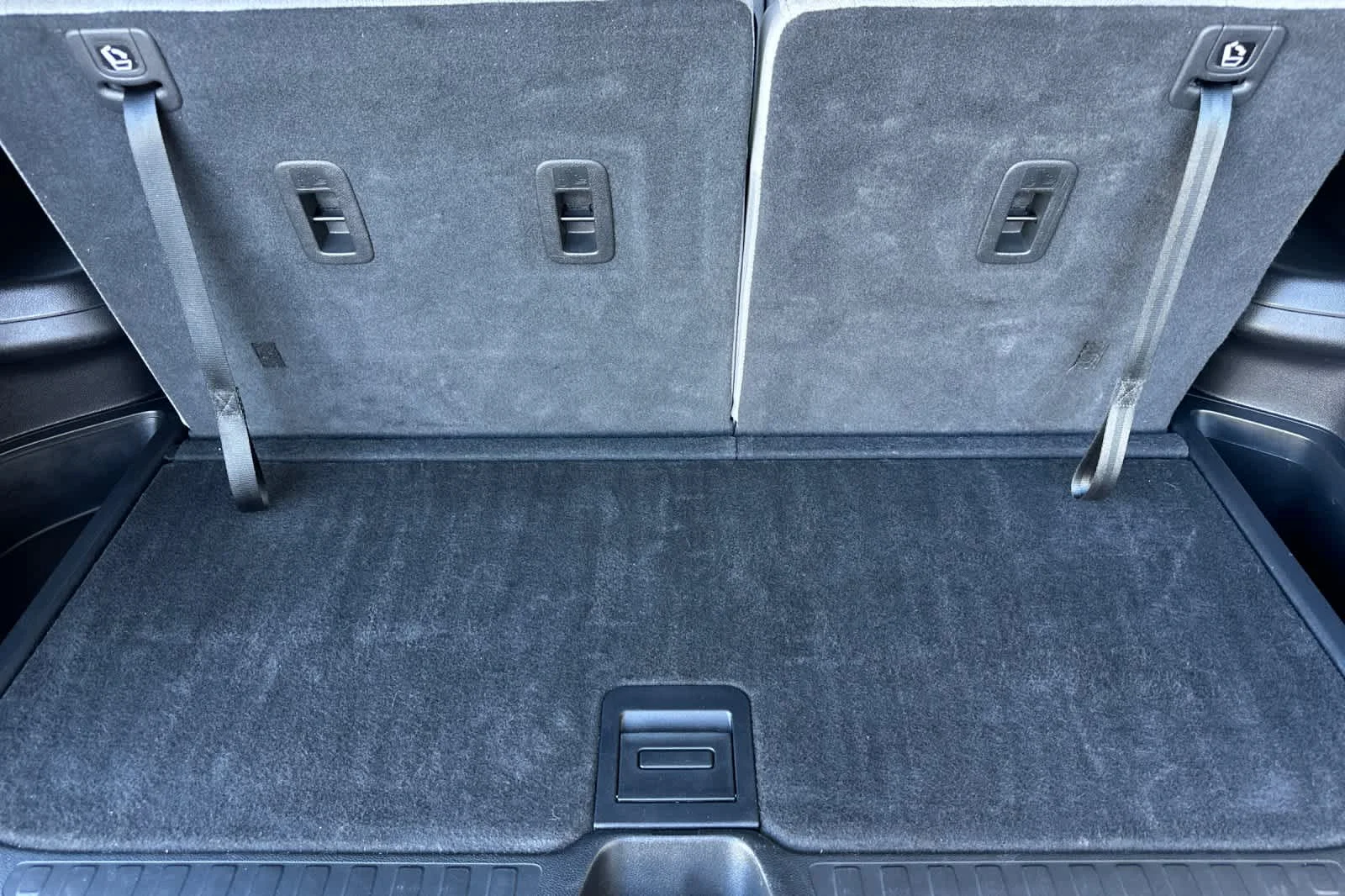 Used 2018  Honda EX image 16