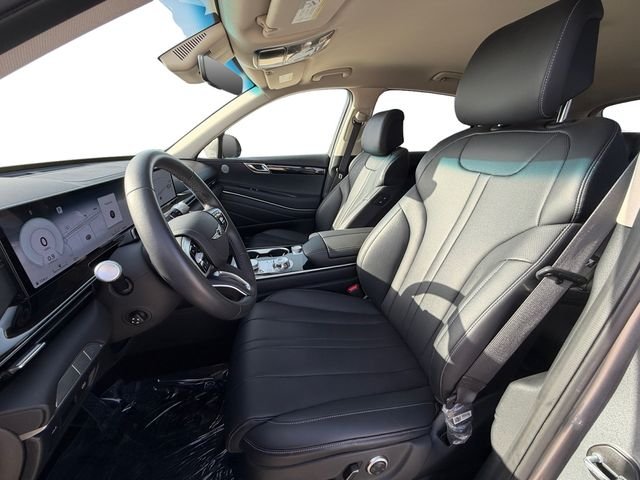 Used 2026 Silver Genesis 2.5T image 10