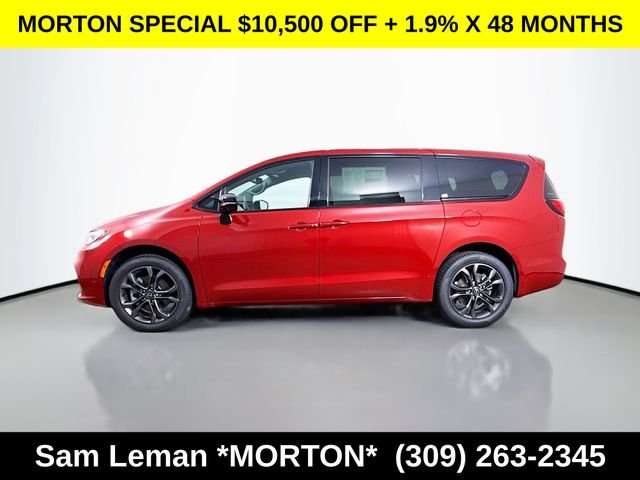 New 2026 Red Hot Pearl-Coat Exterior Paint Chrysler Select image 4