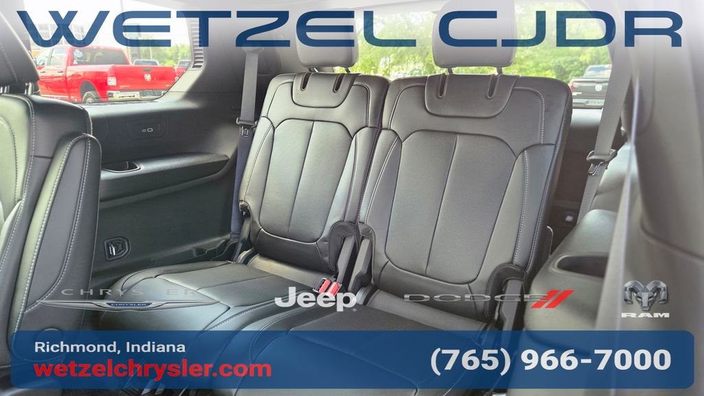 New 2027 Steel Blue Paint Jeep Limited image 31