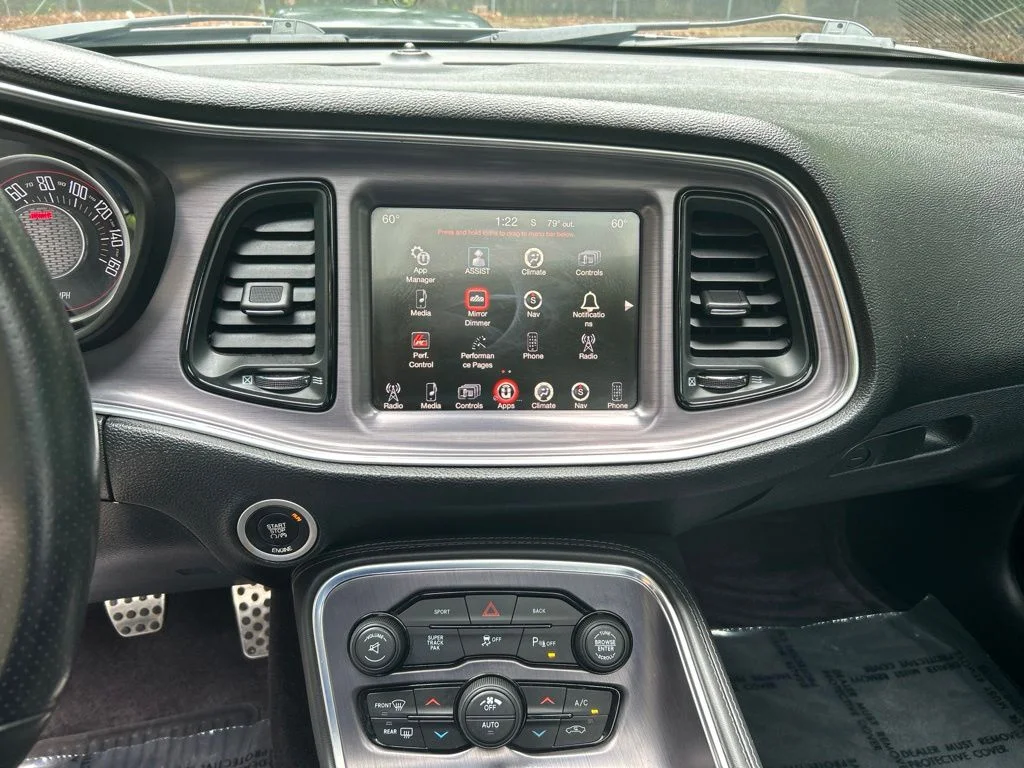 Used 2016 Silver Dodge R/T Shaker image 20