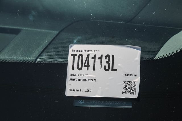 Used 2013 Black Lexus 200h image 33