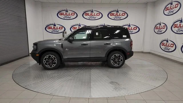 New 2026 Carbonized Gray Metallic Ford Outer Banks image 7