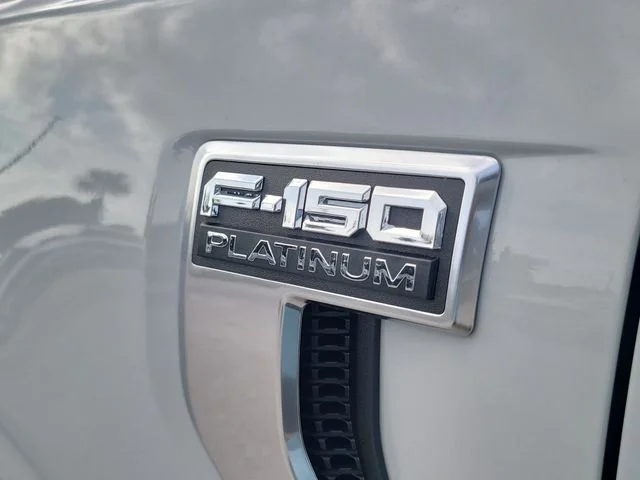 New 2026 Avalanche Ford Platinum image 8