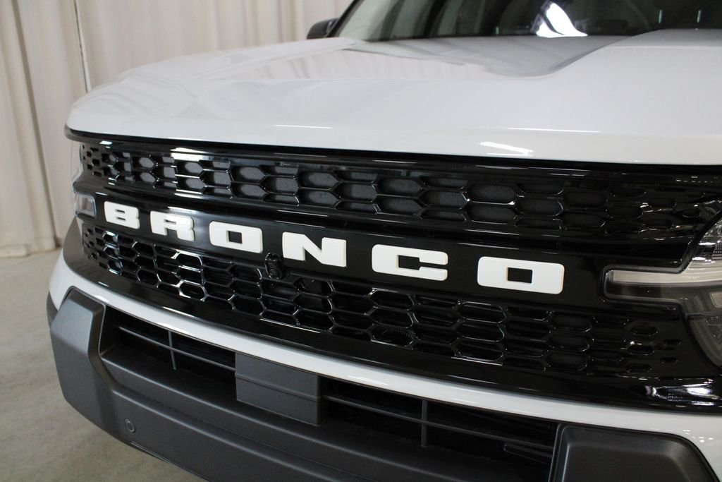 New 2026 Space White Metallic Ford Outer Banks image 34