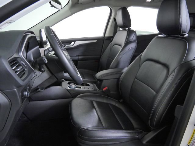 Used 2022 White Ford SEL image 22