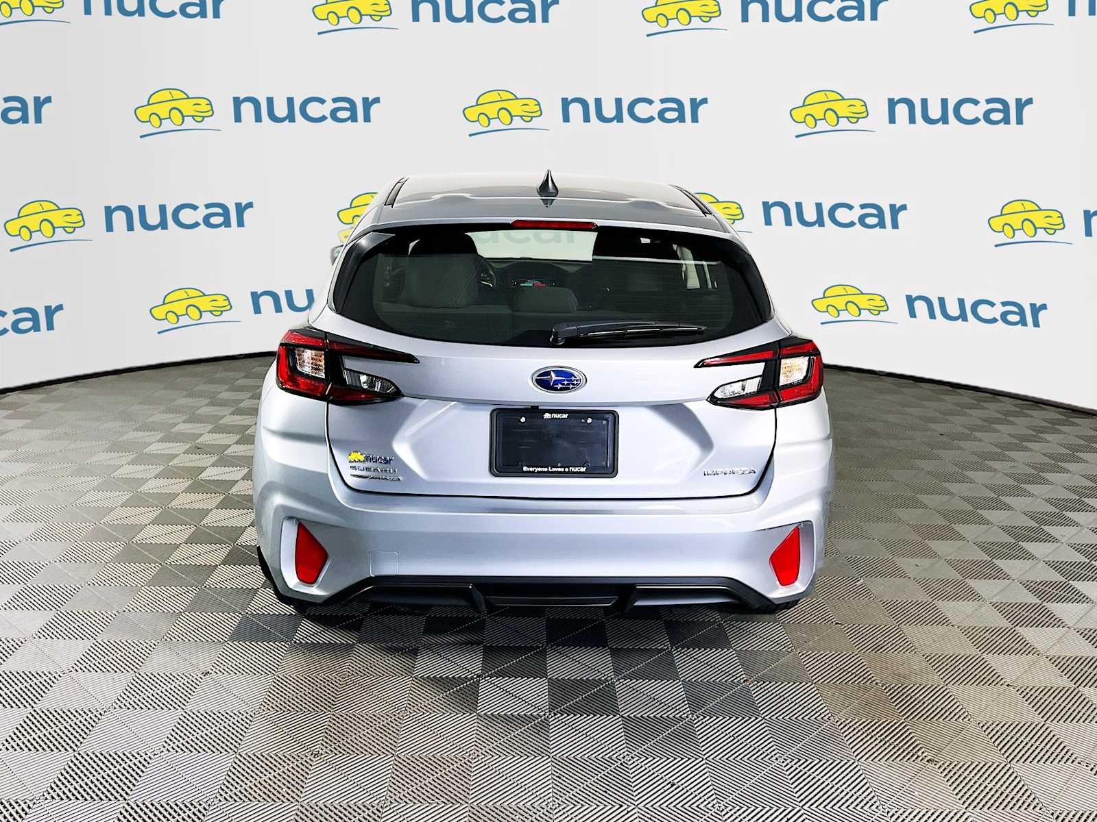 Used 2024 Ice Silver Metallic Subaru  image 6