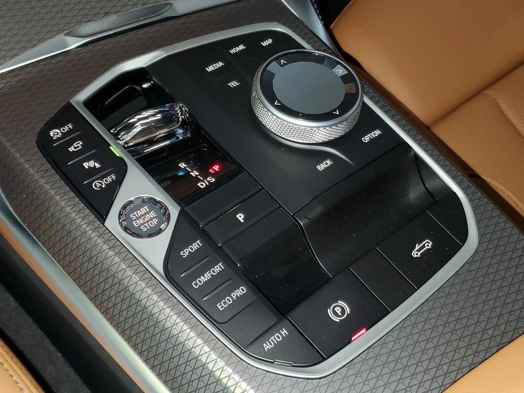 New 2027 Black Sapphire Metallic BMW 430i image 21