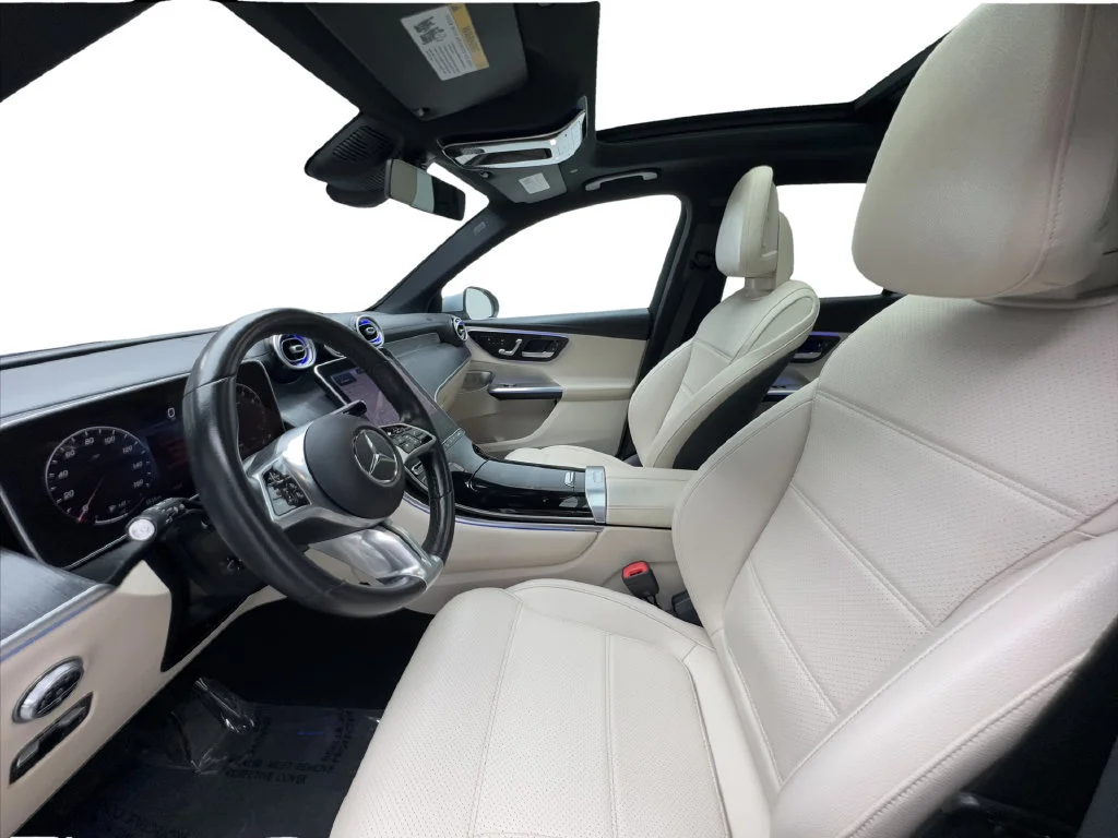 Used 2023 Silver Mercedes-Benz GLC 300 image 22