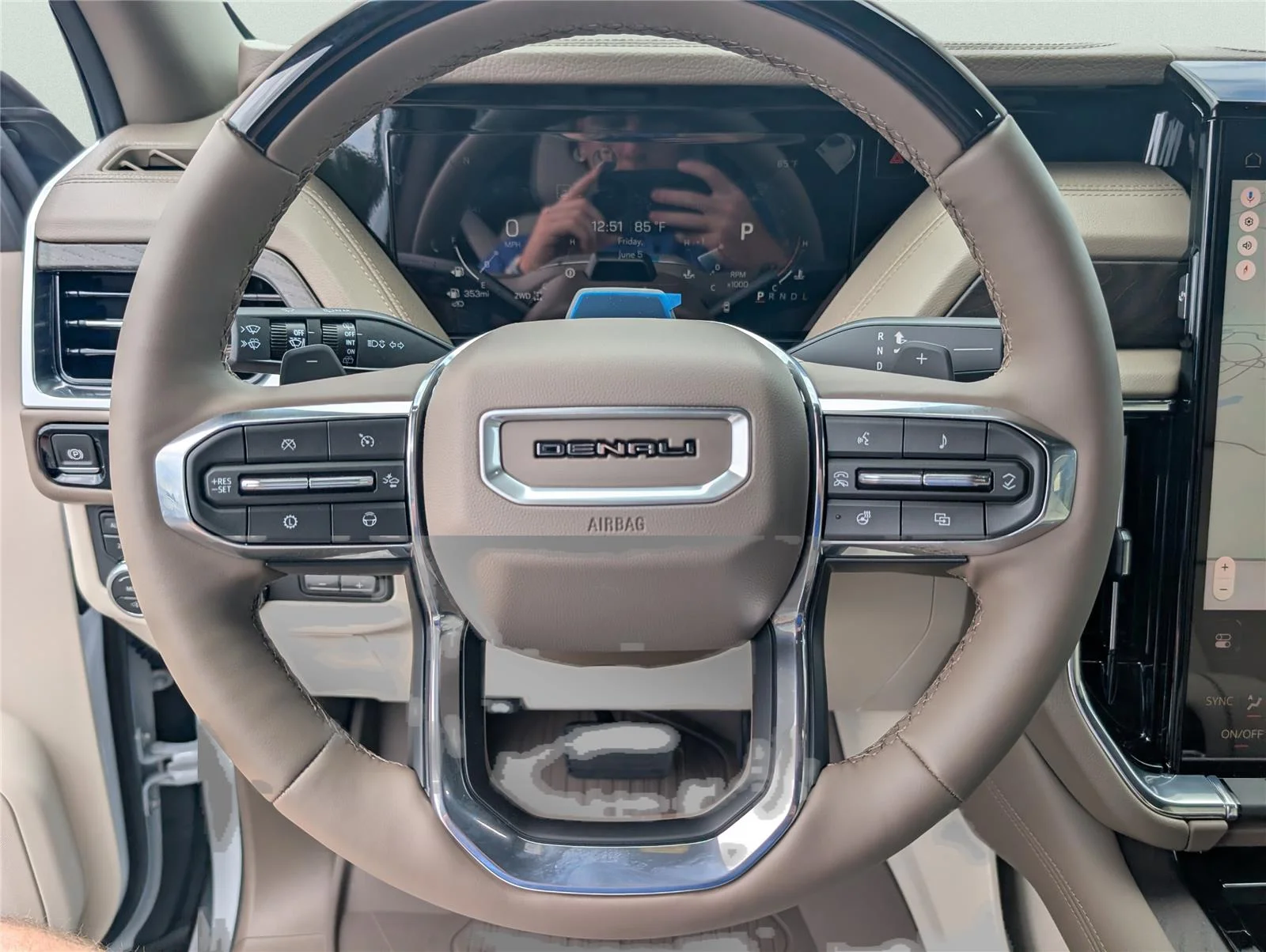New 2026 Glacier White Tricoat GMC Denali image 24